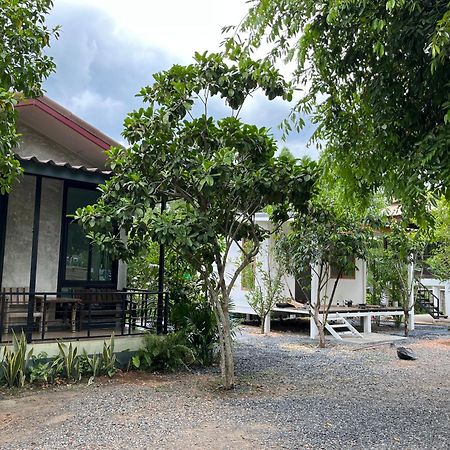Sangkaset Resort Ban Mong Muang Ngoại thất bức ảnh