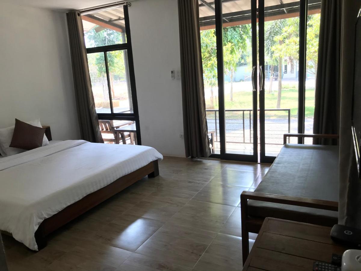 Sangkaset Resort Ban Mong Muang Ngoại thất bức ảnh