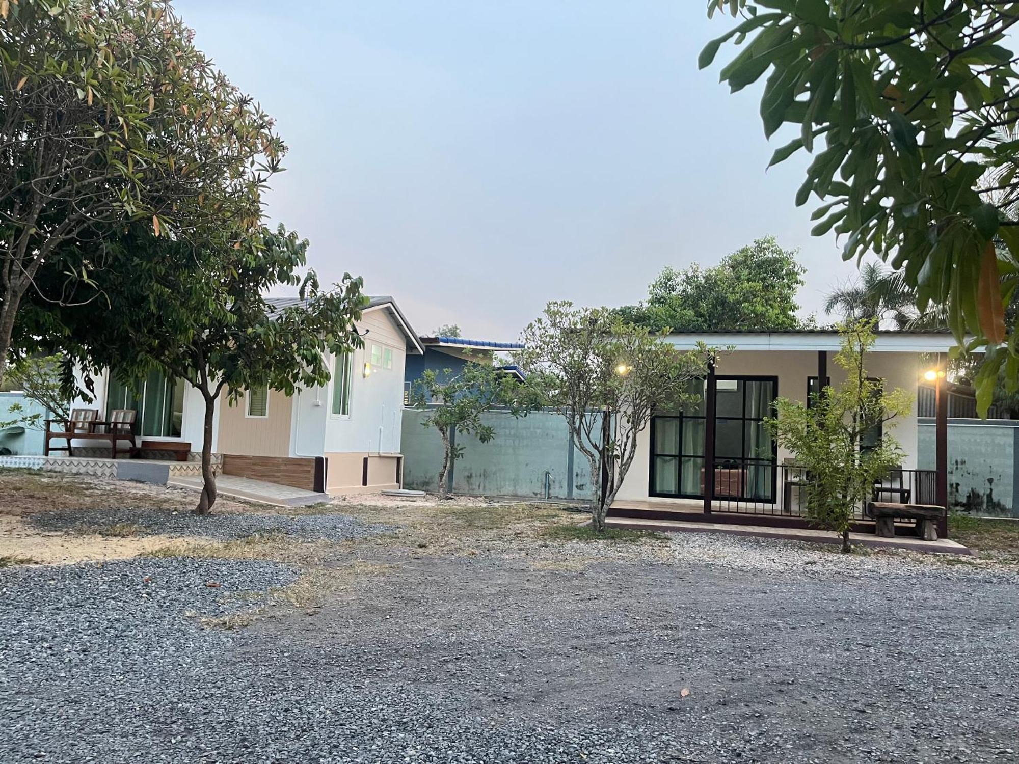 Sangkaset Resort Ban Mong Muang Ngoại thất bức ảnh